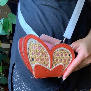 Authentic Kate spade Leather/Straw butterfly zip coin/cards on chain crossbody